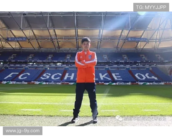 经典款足球会员日盛典全新升级尊享特权限时抢购等你来战